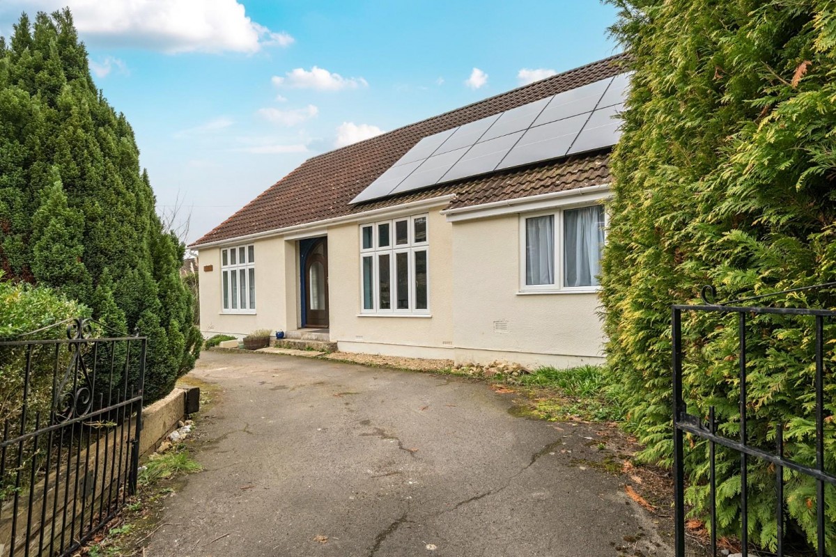 Wotton-Under-Edge, GL12