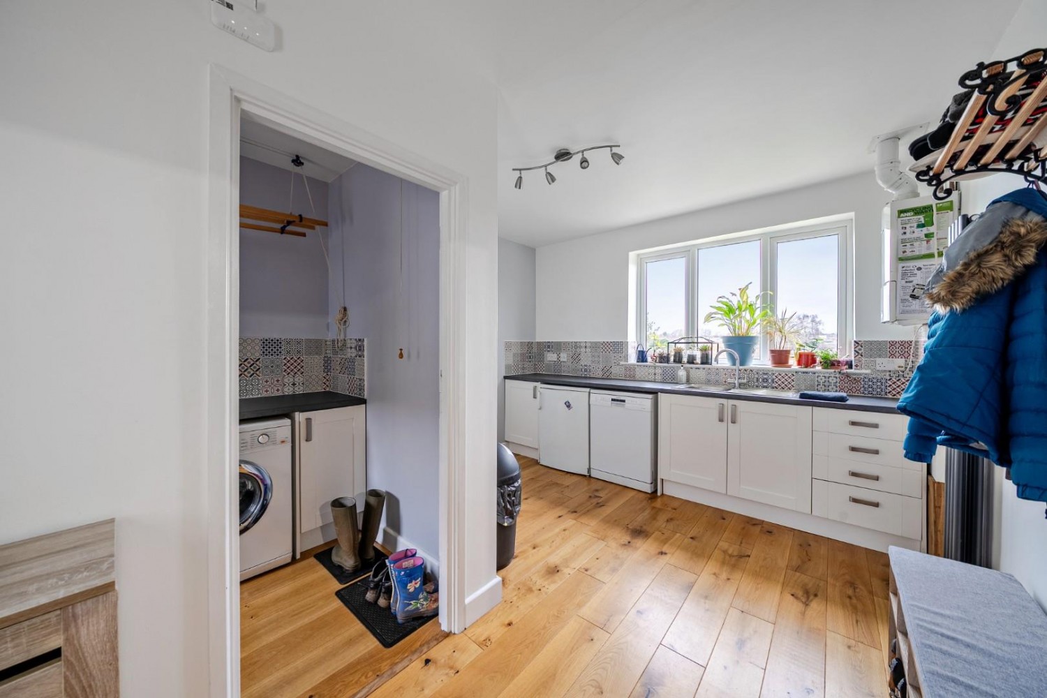 Wotton-Under-Edge, GL12