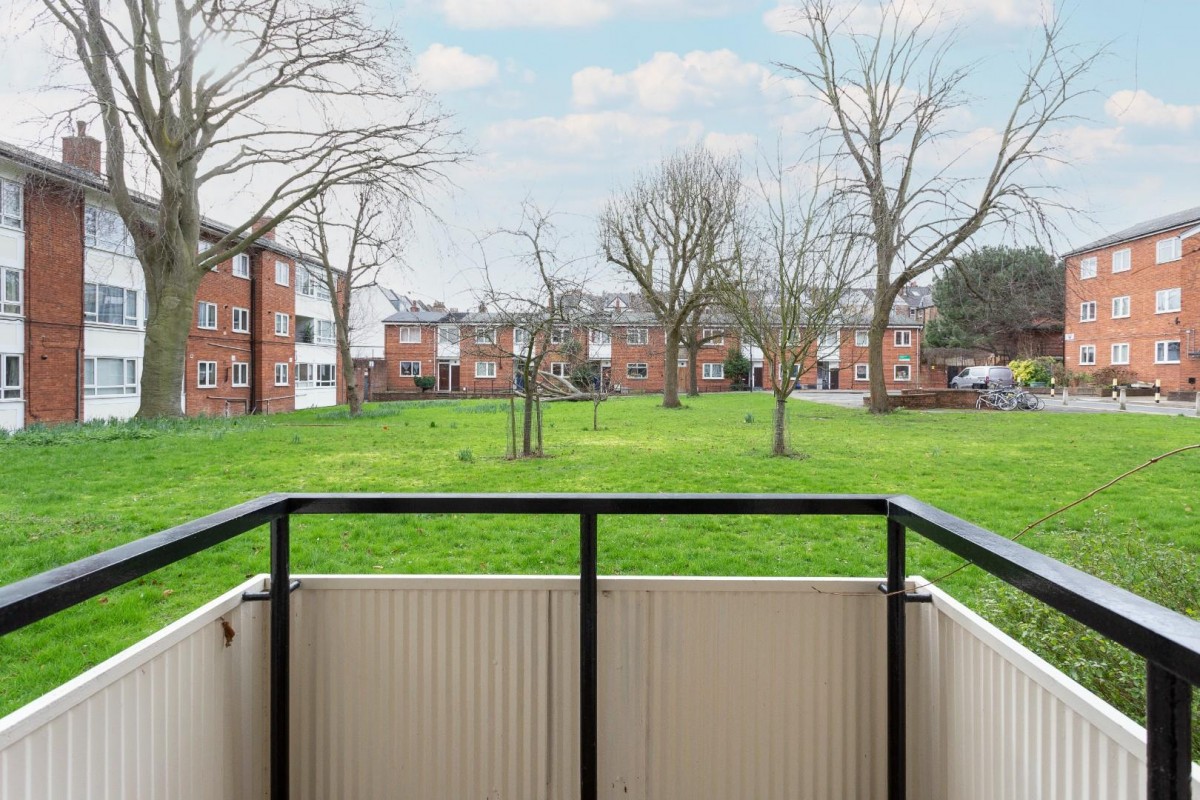 Highbury Quadrant, London, N5