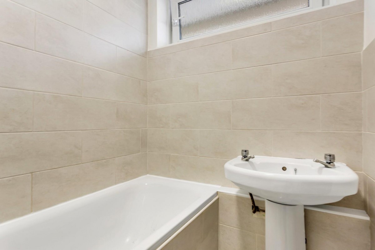 Highbury Quadrant, London, N5