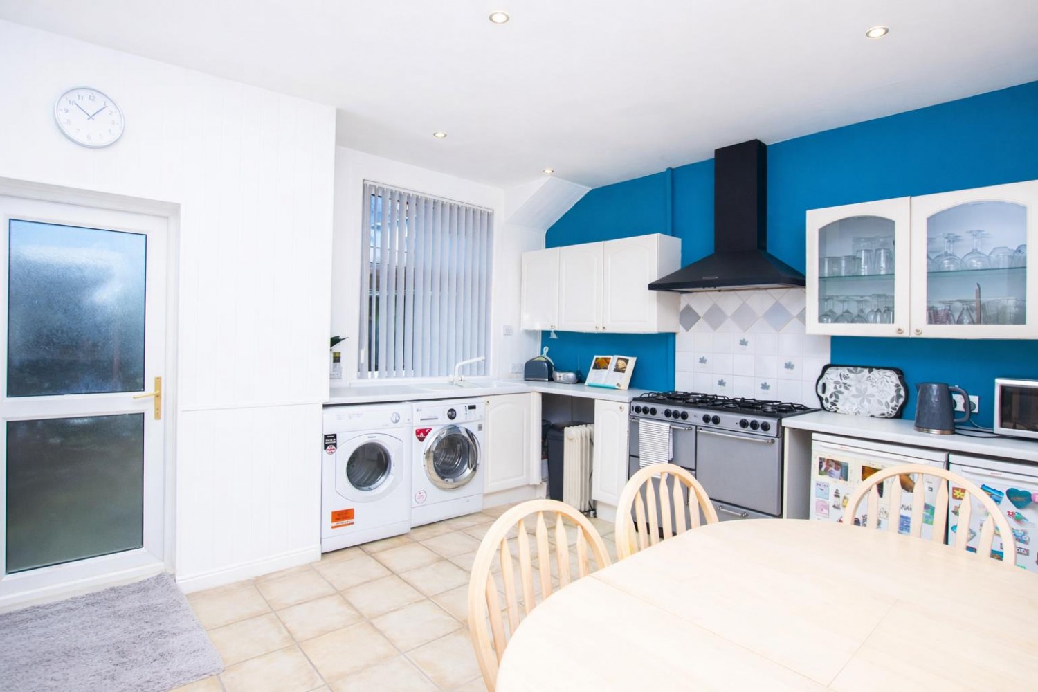 Jubilee Street, Bold Venture