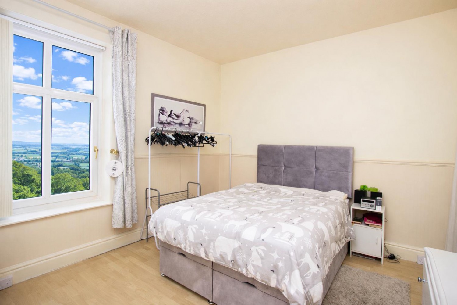 Jubilee Street, Bold Venture