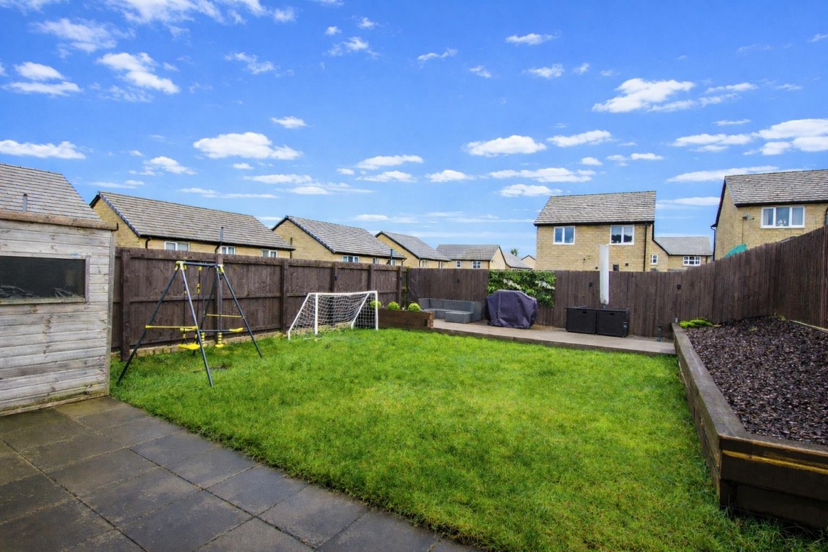 Curlew Grove, Darwen