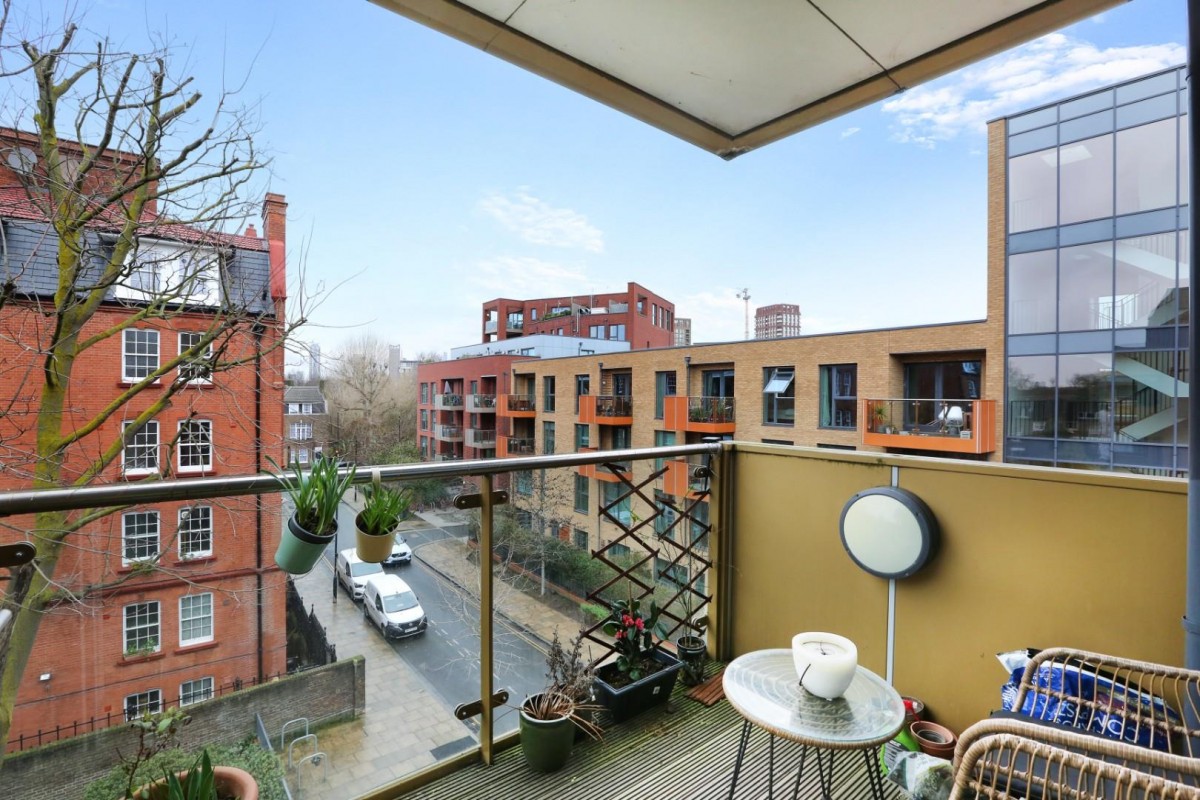 Edmund Street, London, SE5