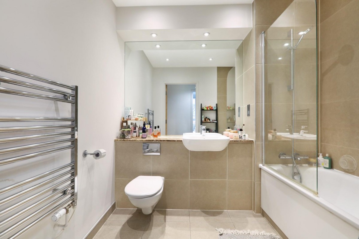 Edmund Street, London, SE5