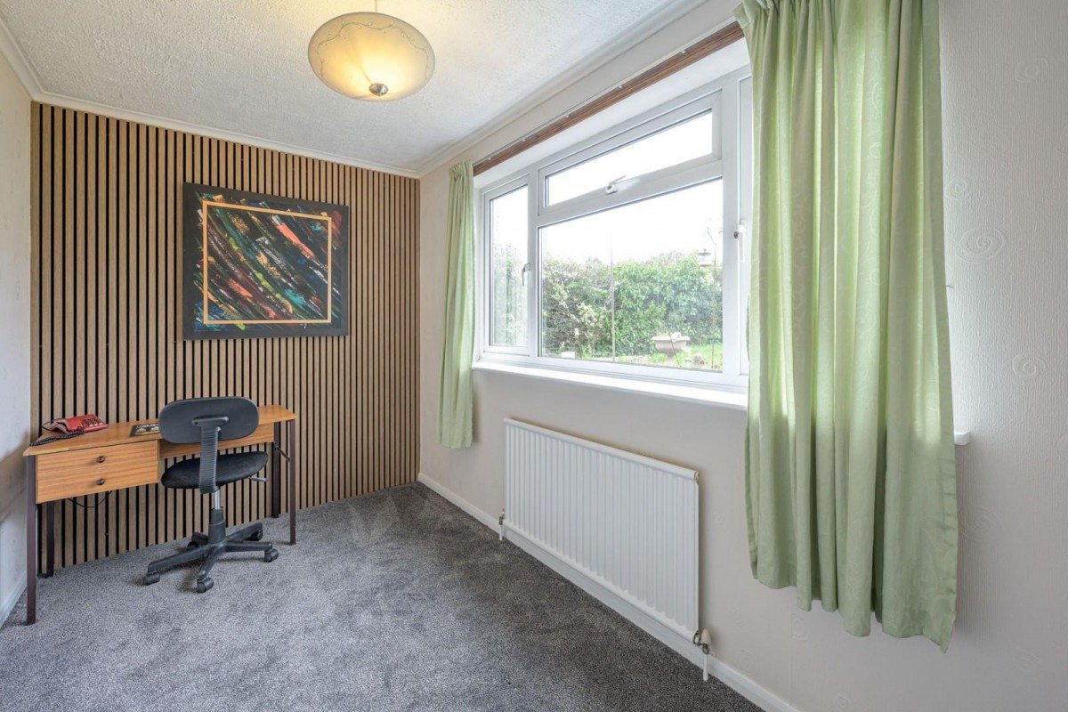 Straits Road, Lower Gornal