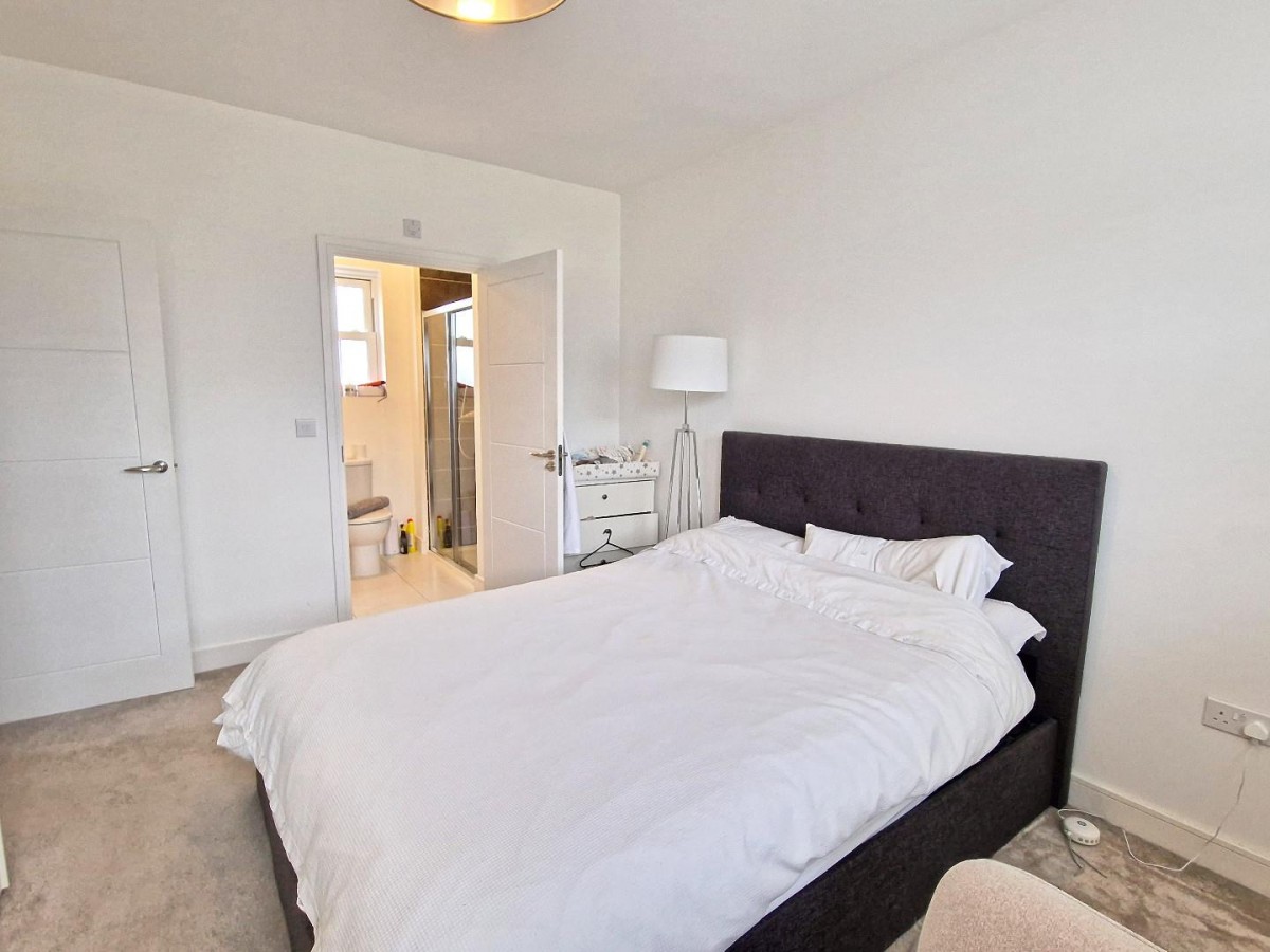 Pioneer Way, Bicester