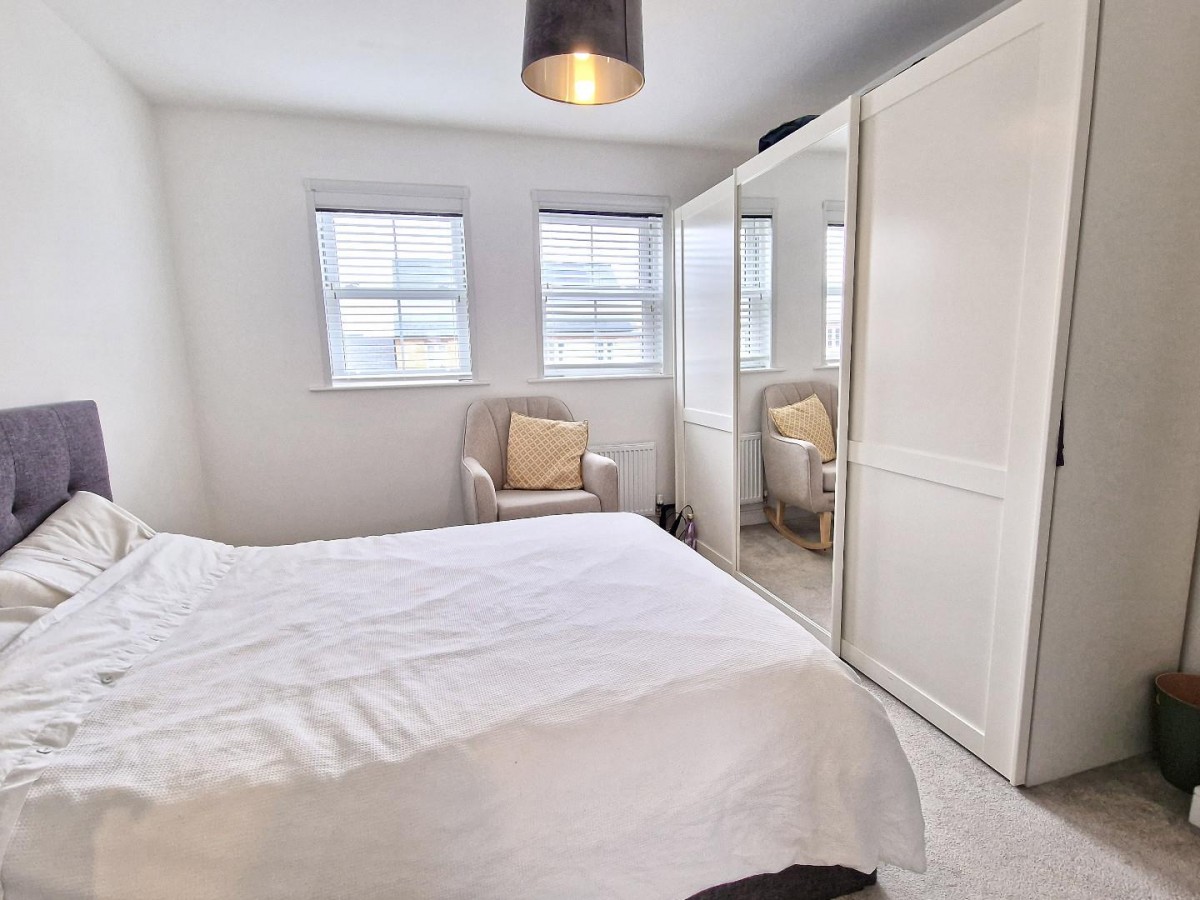 Pioneer Way, Bicester