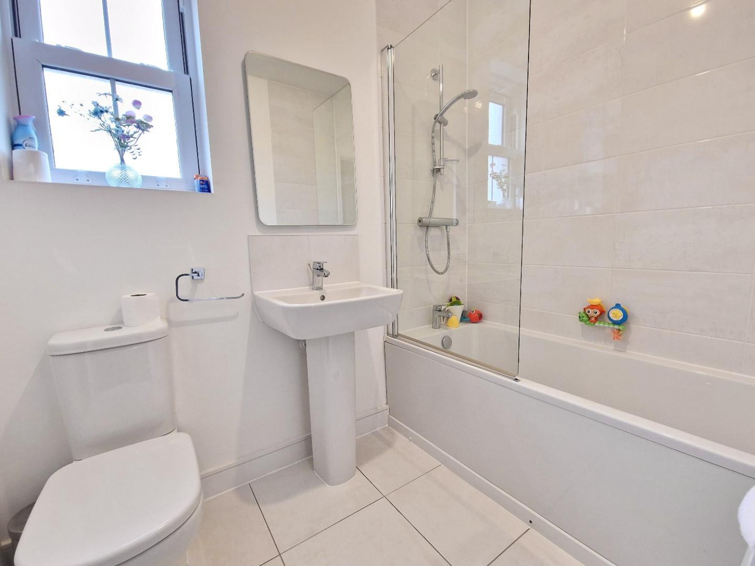 Pioneer Way, Bicester