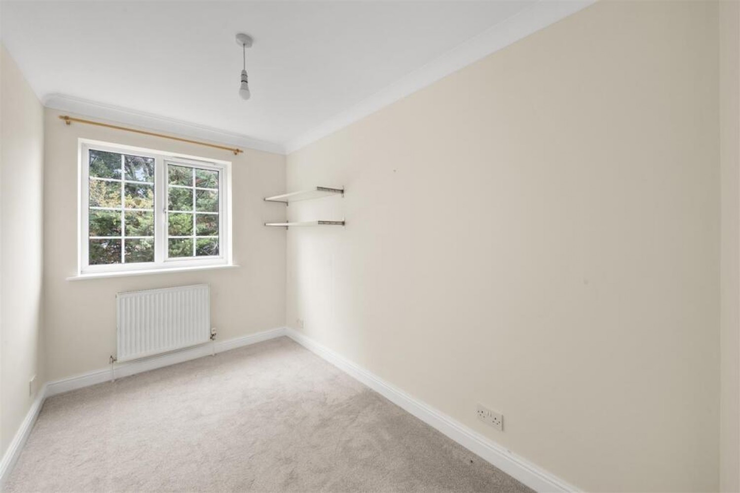 Clifford Gardens, Hayes