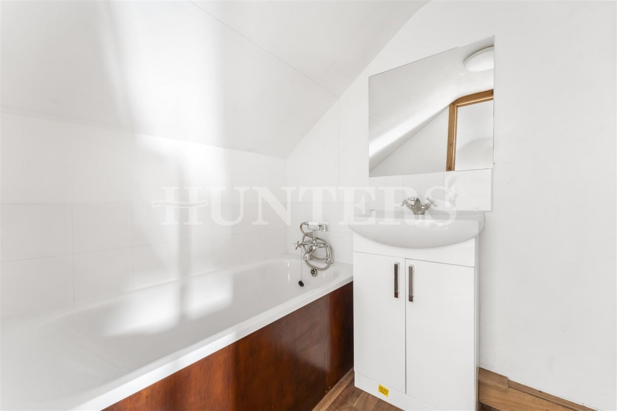 Clonmell Road, London, N17