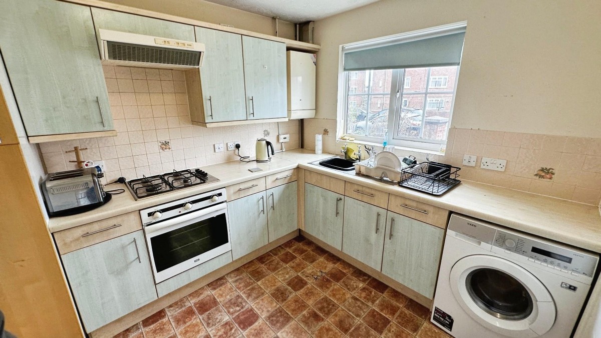 Gill Avenue, Bristol