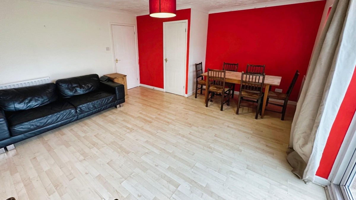 Gill Avenue, Bristol