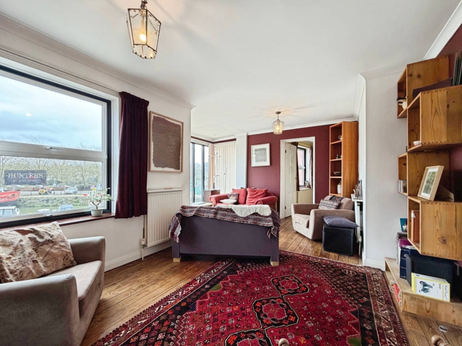 Bathurst Parade, Bristol, BS1 6UB