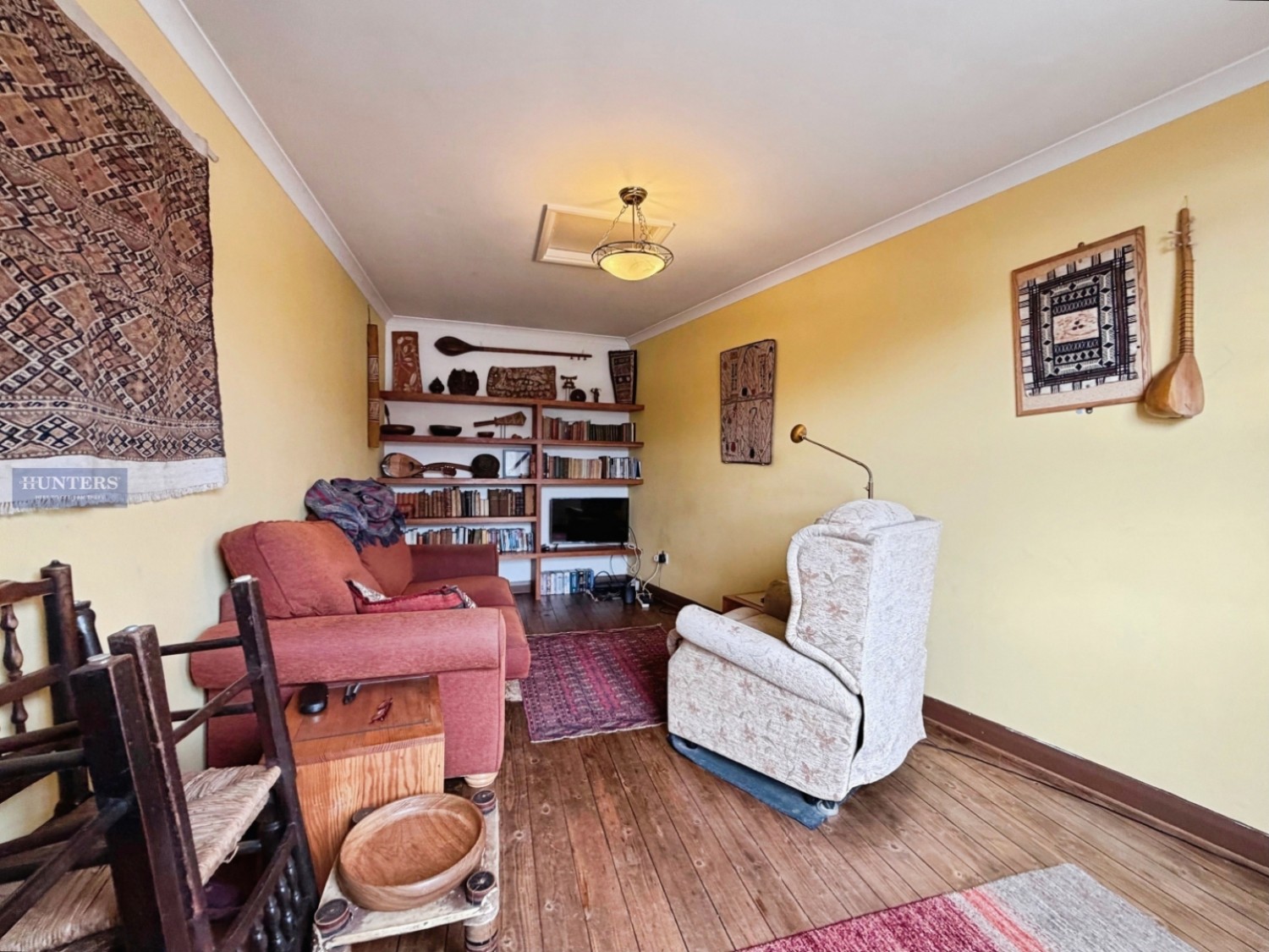 Bathurst Parade, Bristol, BS1 6UB