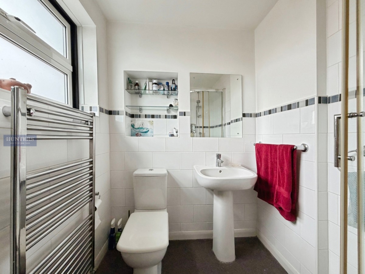 Bathurst Parade, Bristol, BS1 6UB