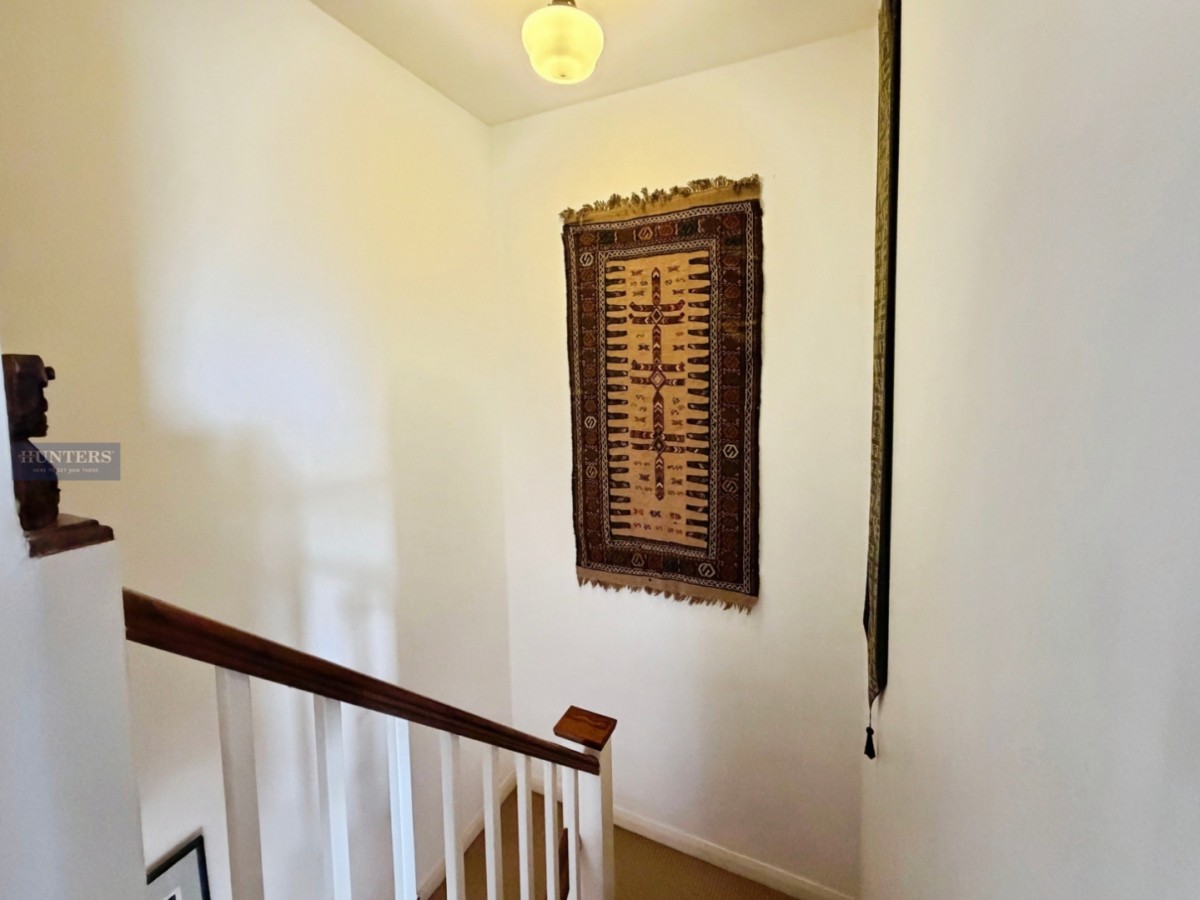 Bathurst Parade, Bristol, BS1 6UB