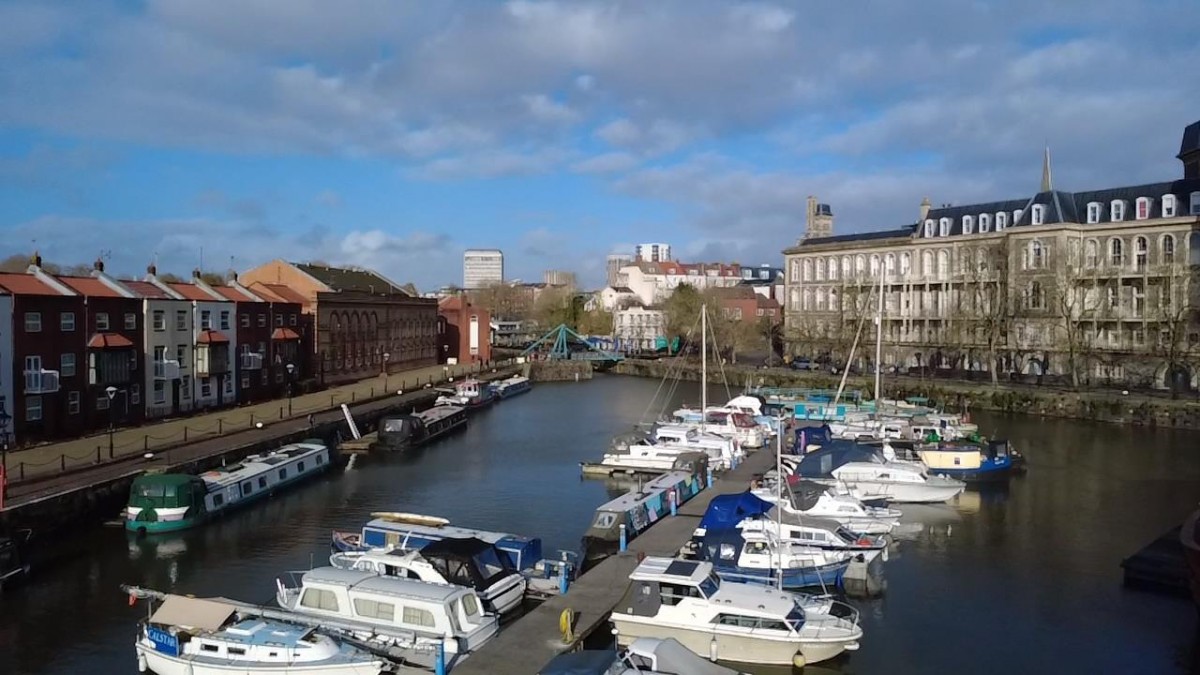 Bathurst Parade, Bristol, BS1 6UB