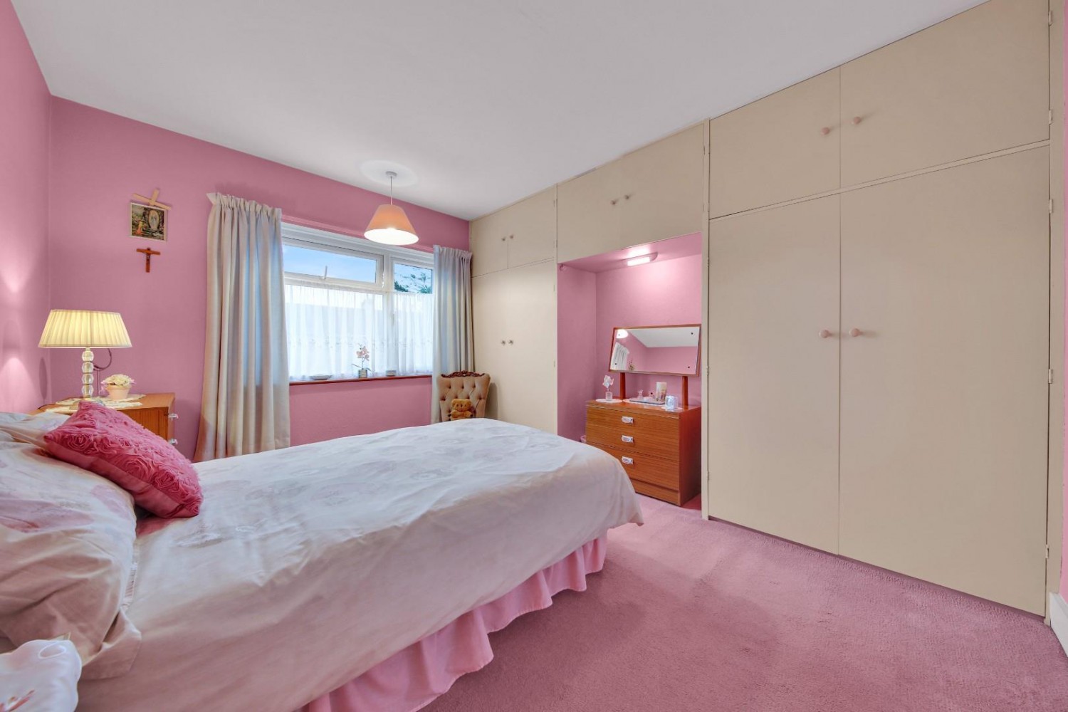 Belfairs Drive, Chadwell Heath, RM6