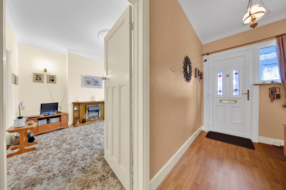 Belfairs Drive, Chadwell Heath, RM6