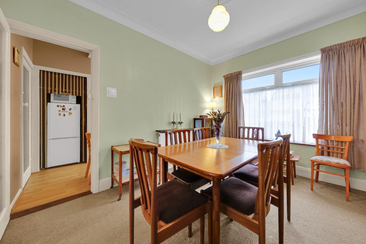 Belfairs Drive, Chadwell Heath, RM6