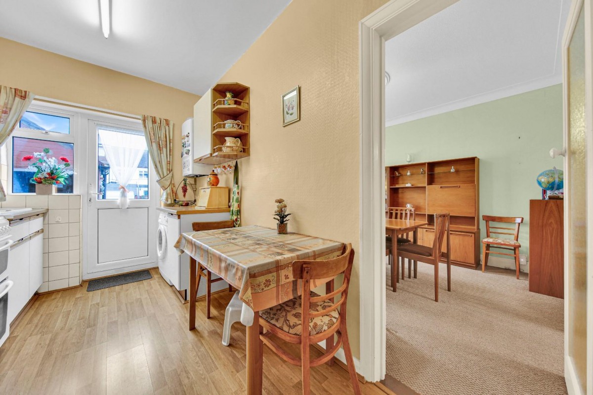 Belfairs Drive, Chadwell Heath, RM6