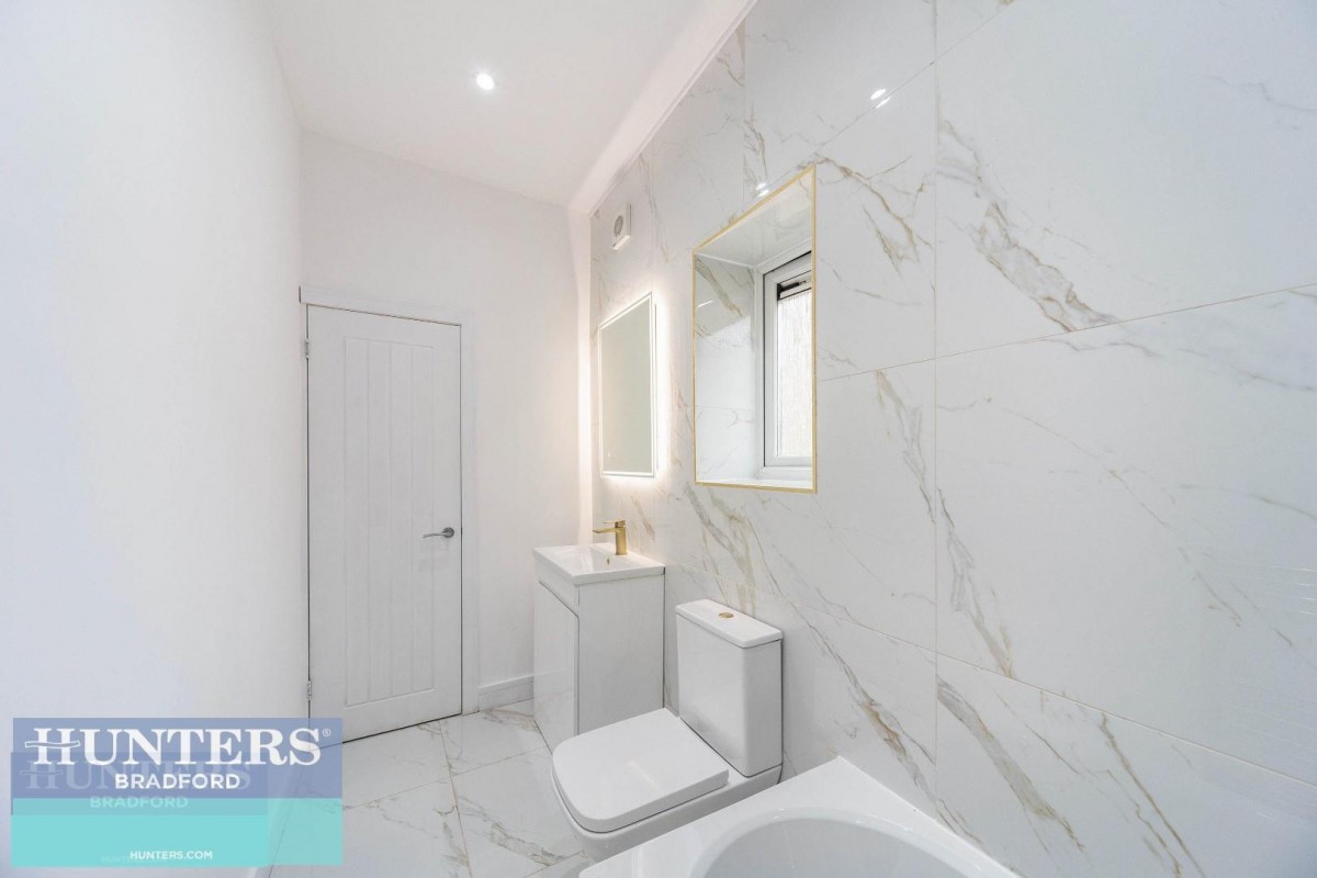 Undercliffe Street, Bradford, West Yorkshire, BD3 0PH