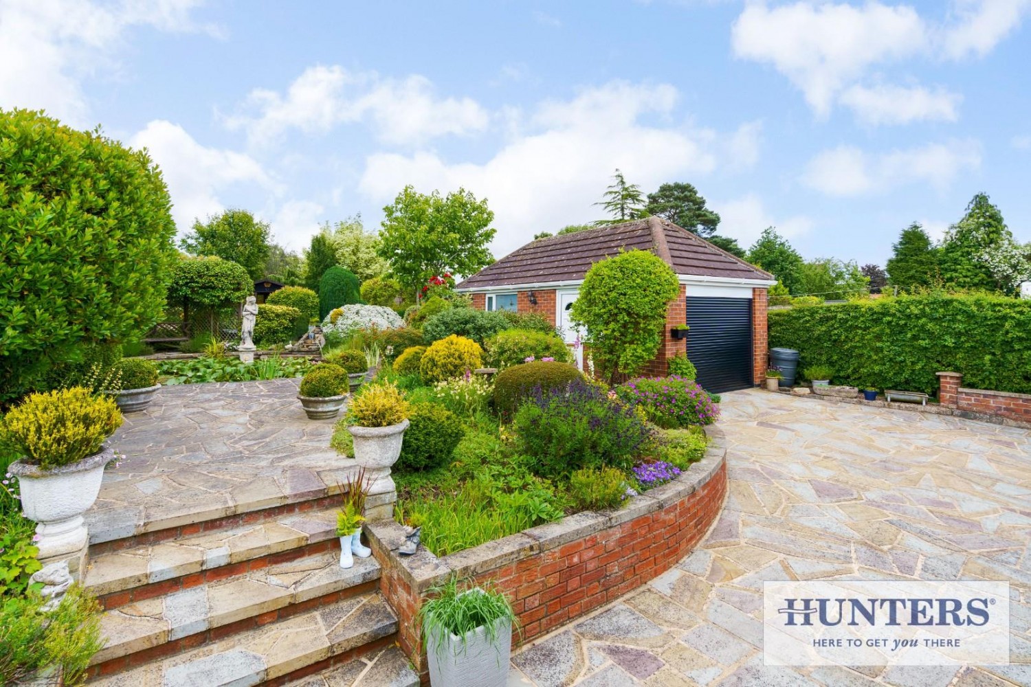 The Crescent, Sand Lane