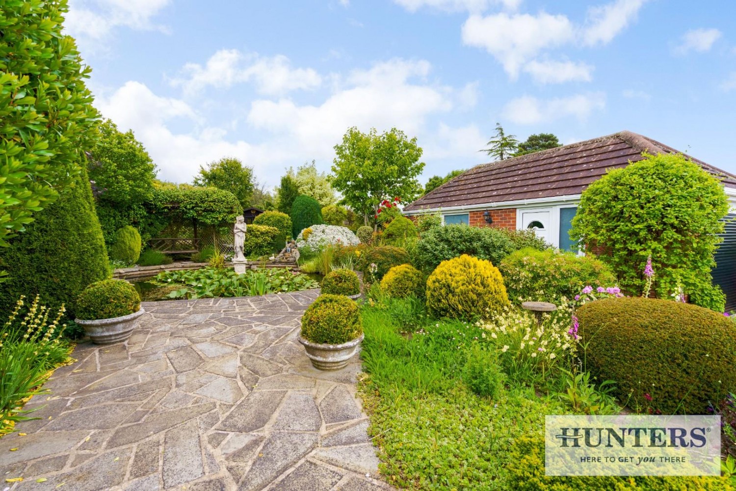 The Crescent, Sand Lane