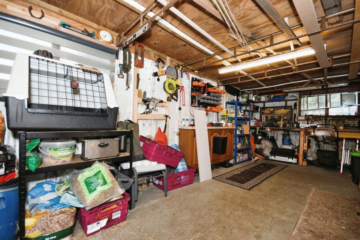 Garden Close, New Whittington, Chesterfield, S43 2DR