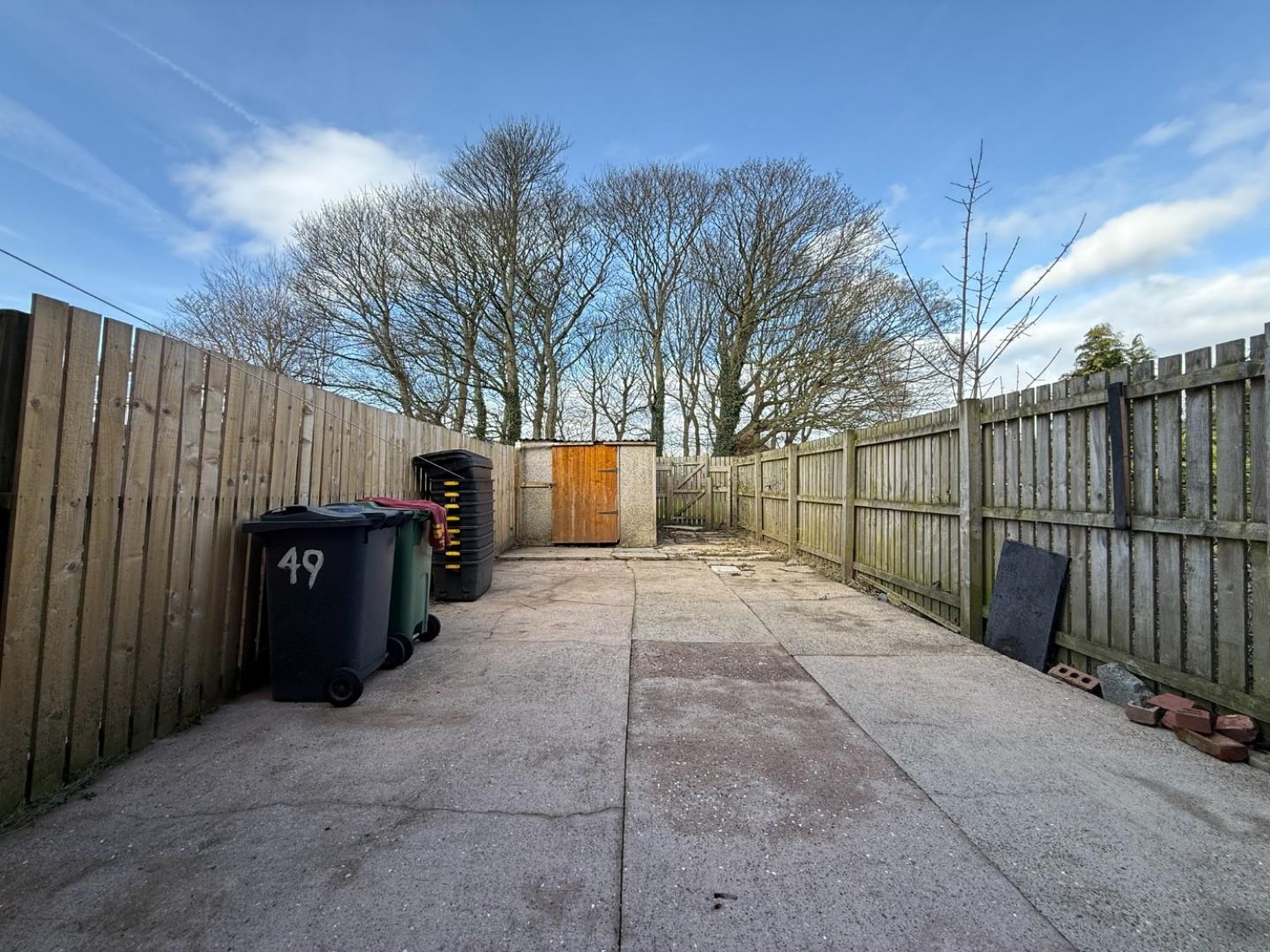 2 bedroom House for sale in Castle Crescent, Dewsbury