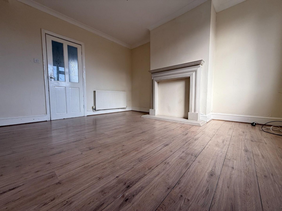 Castle Crescent, Dewsbury