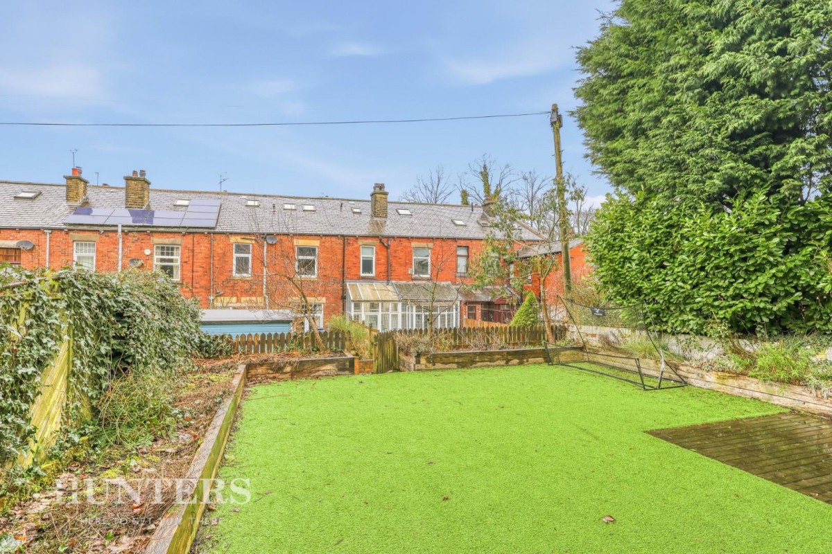 Heatherbank, Halifax Road, Littleborough, OL15 0JQ