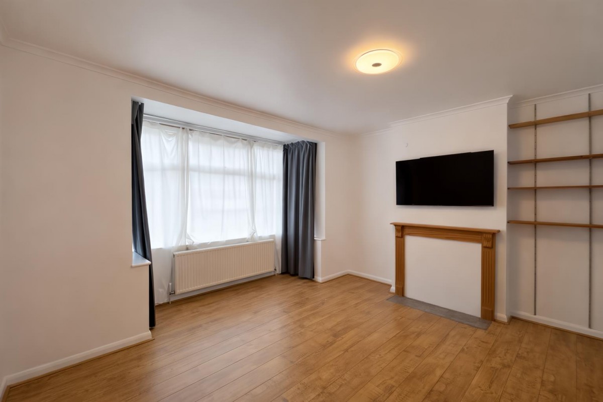 Knightwood Crescent, New Malden