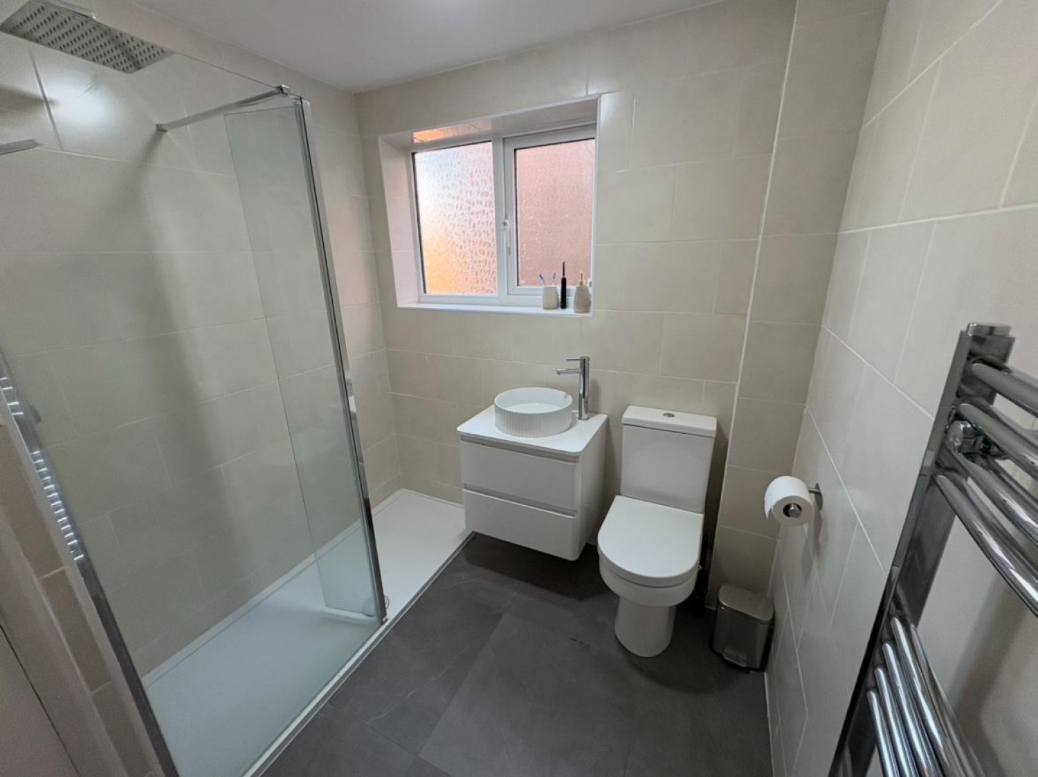 Victoria Street, Wall Heath, Kingswinford, DY6 0JL