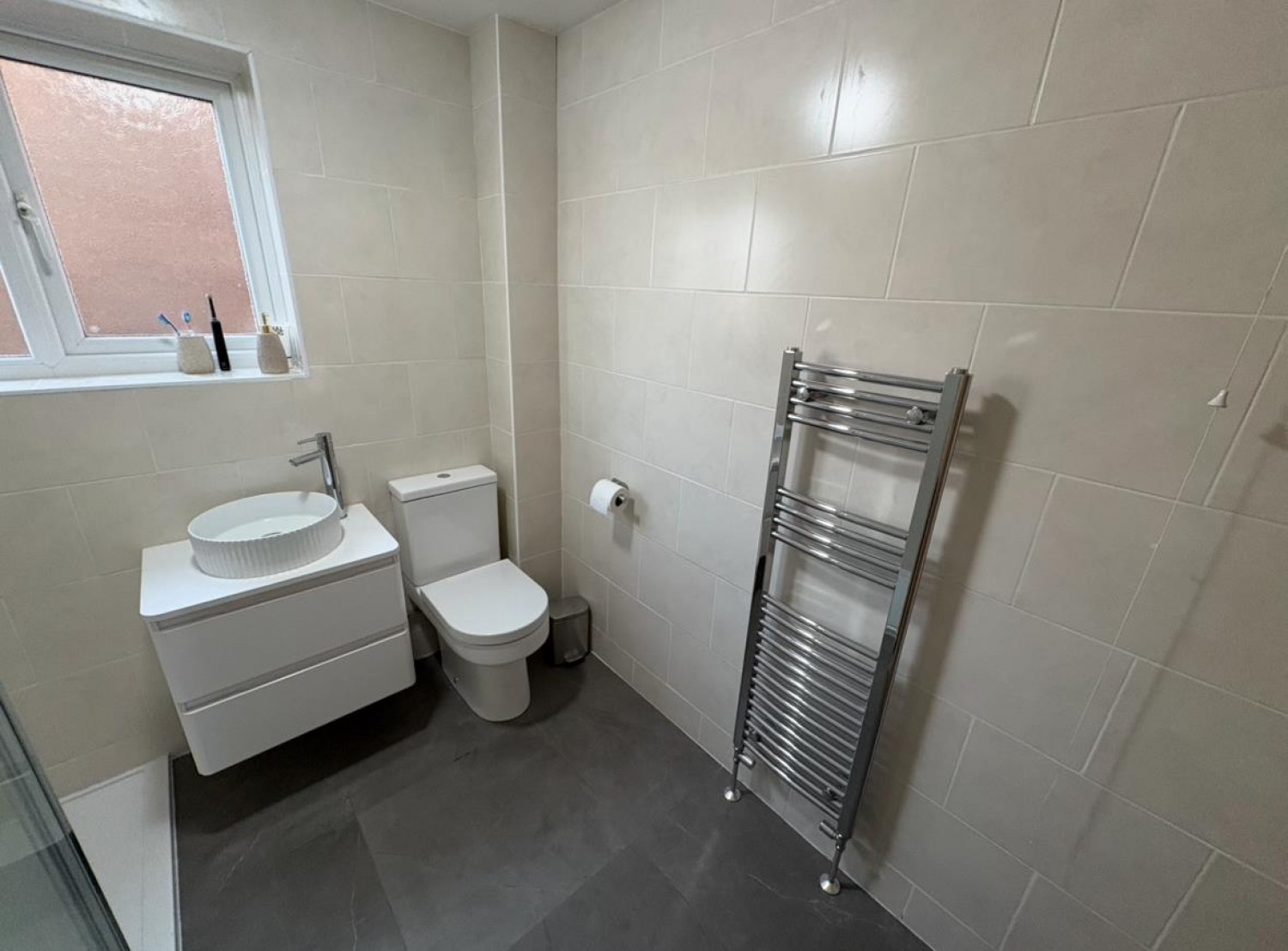 Victoria Street, Wall Heath, Kingswinford, DY6 0JL