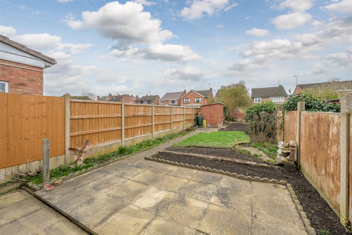 Victoria Street, Wall Heath, Kingswinford, DY6 0JL