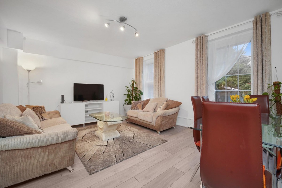 Phillip Street, Shoreditch, N1