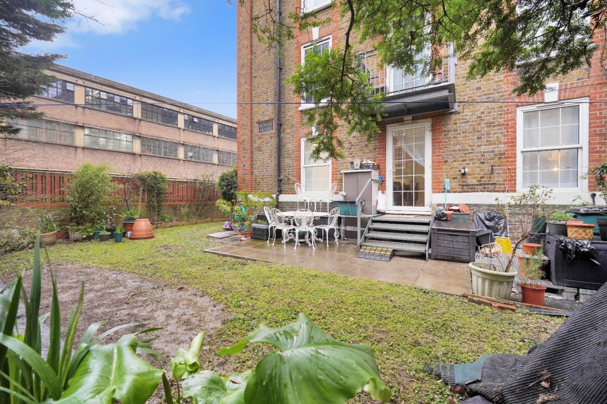 Phillip Street, Shoreditch, N1