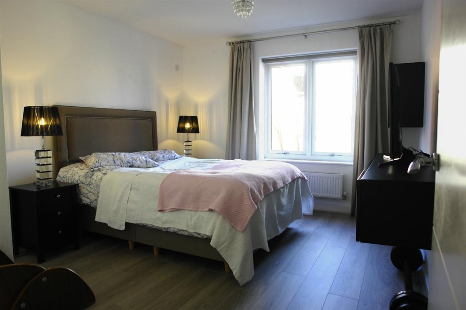 Pilots View, Chatham, ME4 6FQ