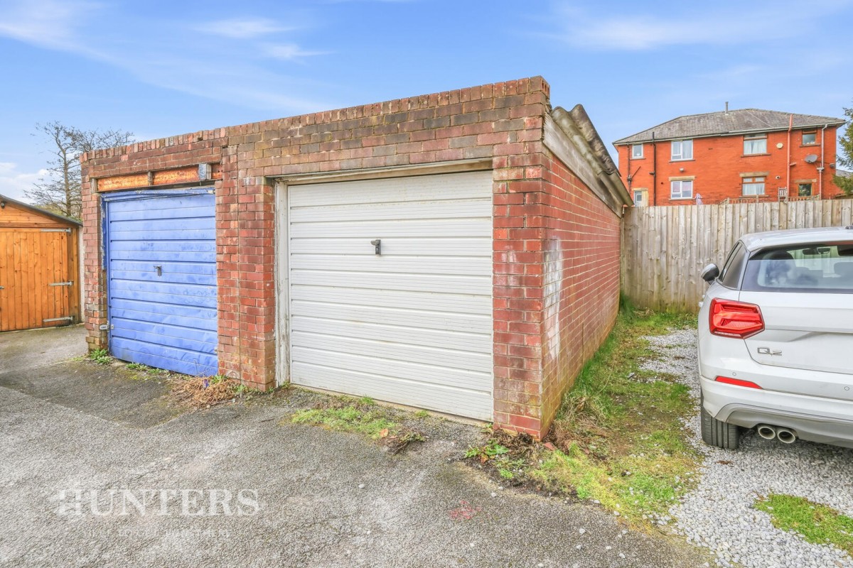 Waterhouse Close, Wardle, OL12 9LL