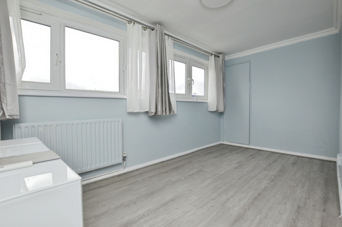 Russell Road, Canning Town