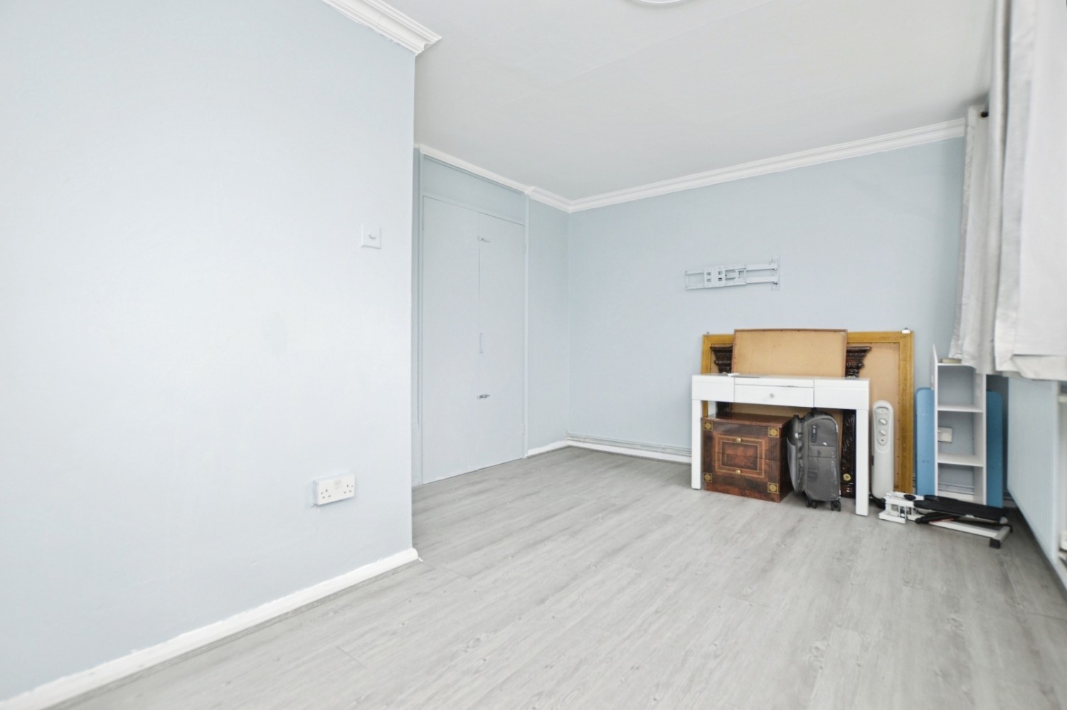 Russell Road, Canning Town