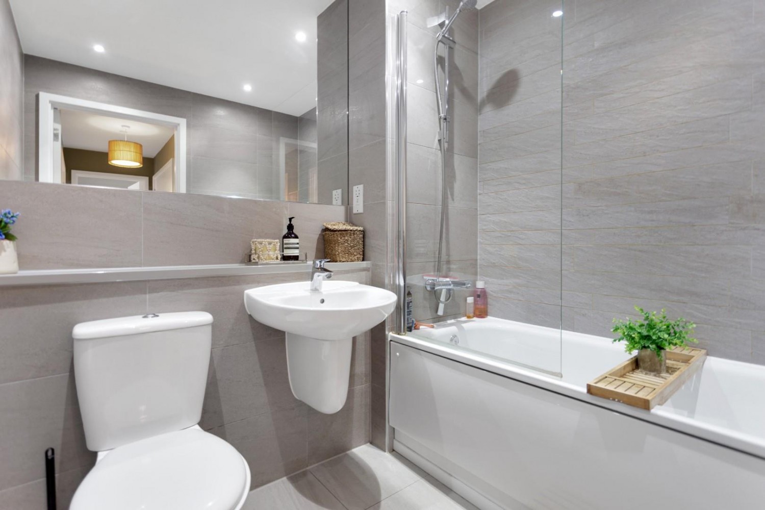 Coster Avenue, London, N4