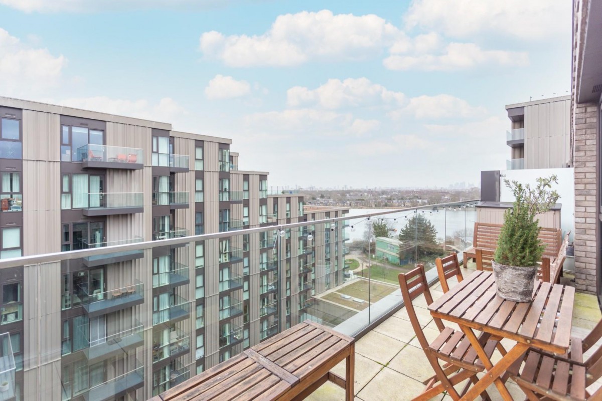 Coster Avenue, London, N4