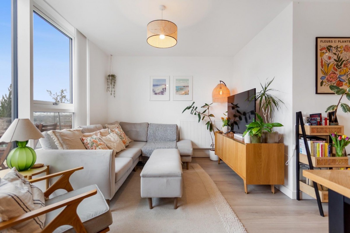 Coster Avenue, London, N4