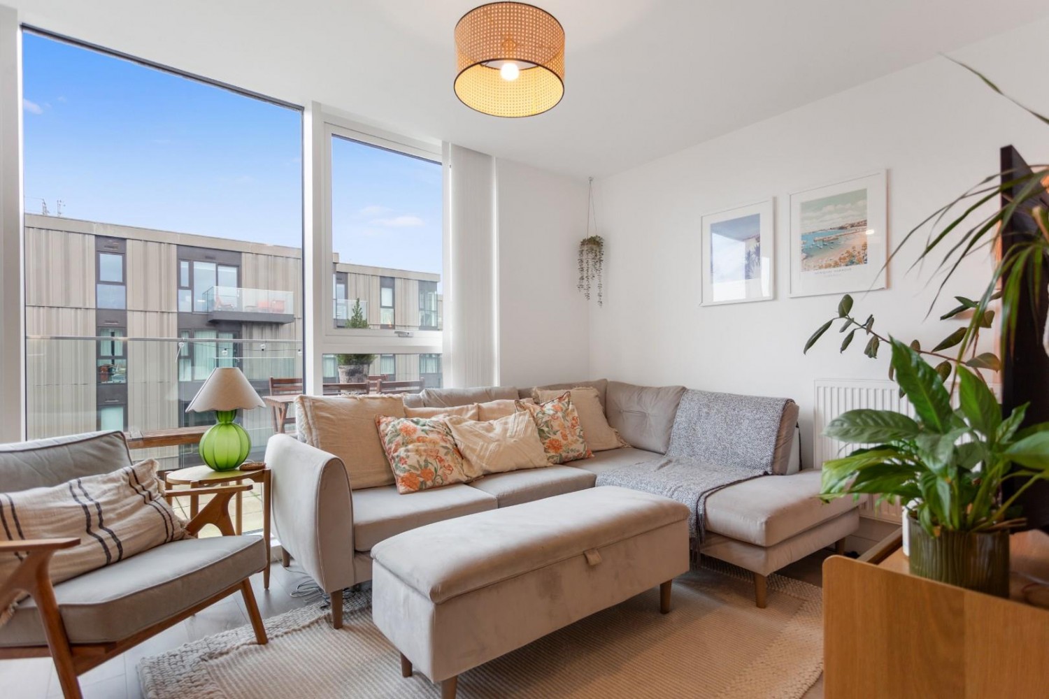 Coster Avenue, London, N4