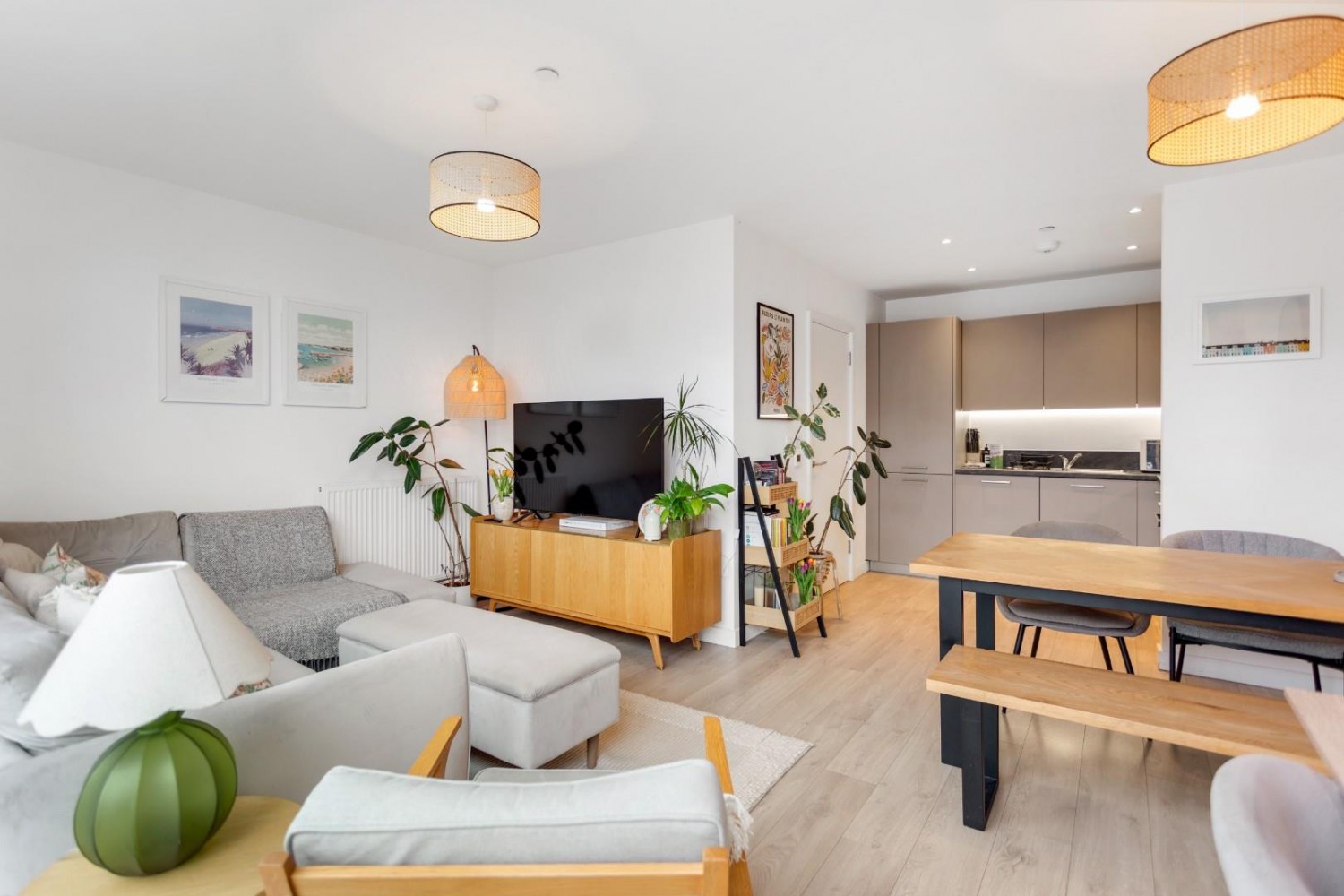 Coster Avenue, London, N4