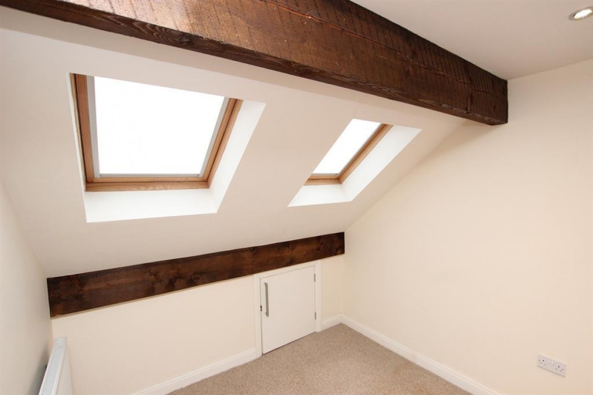 Shaftsbury Avenue Darwen BB3 1HY