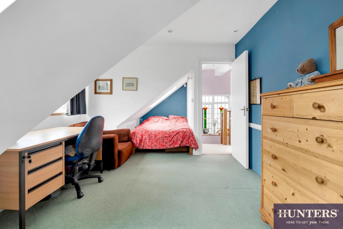 Dollis Hill Avenue, Gladstone Park, London, NW2